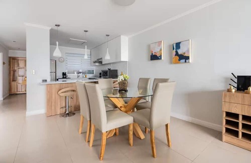 Escazu Condominio | Beautiful Condo just steps from Avenida Escazu in an unbeatable location