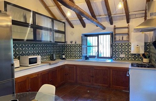 Jimena de la Frontera Casa | Chalet 'Finca El Búho Oak Natural Park' with Sea Views, Wi-Fi and Air Conditioning