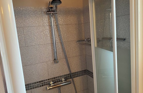 Guia de Isora Cabaña | Private Cottage with shared Heatable Solar Pool, Sauna, Jacuzzi and Sea View