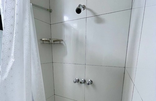 Ate Apartamento | Luxury Apartment: 3BR2BA6G Work, Studio & Family - Live Like a Local Peruvian