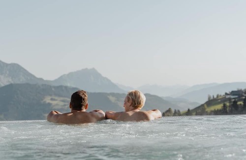 Haus Casa | "Bergquell" suite, separate WC and bath/shower (1-3 n.) - Nature and wellness hotel