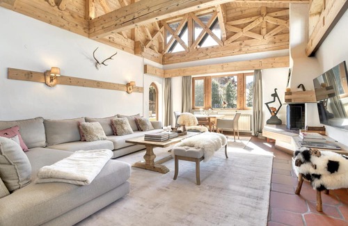 Kitzbuehel Chalet De Esquí | Luxury Chalet Kirchberg with Sauna & Pool