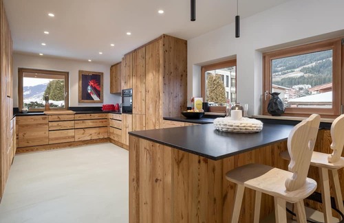Kitzbuehel Chalet De Esquí | Luxury Chalet Kirchberg with Sauna & Pool