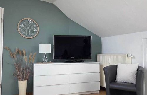 Korbach Apartamento | Modern vacation apartment in the countryside - lakes, cycle path & events nearby