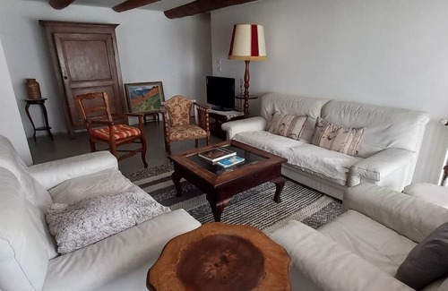Eglisolles Casa | Quiet old farmhouse