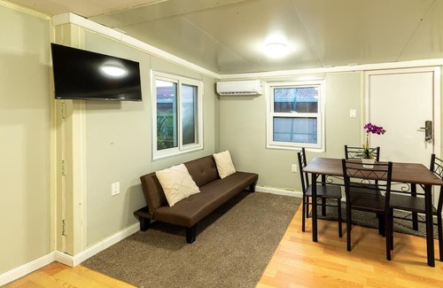 Villarreal Complejo | Beautifoul resort tiny houses with pool and A/C near to the beach