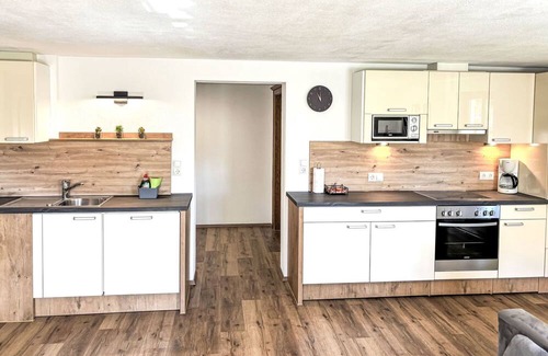 Schnann Apartamento | Apart Ladner 59 by Interhome