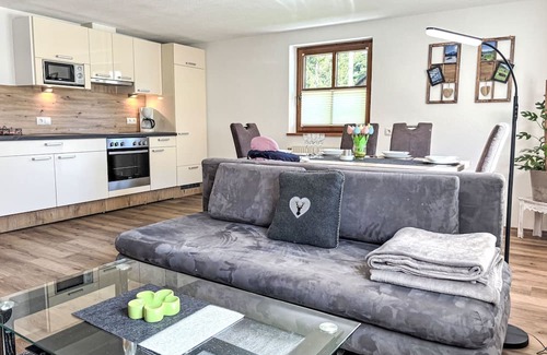 Schnann Apartamento | Apart Ladner 59 by Interhome