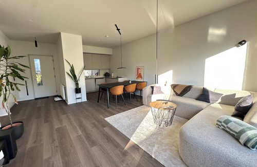 Garðabær Apartamento | Modern and Cozy apartment in the city, next to Heiðmörk nature reserve.