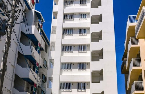 Chatan Apartamento | Renovated this summer A resort condominium overlo/Nakagami-gun Okinawa