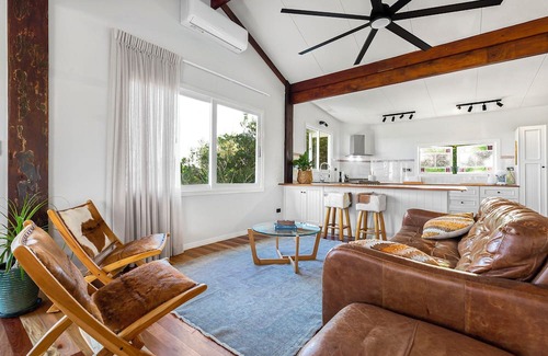 Pinbarren Casa | The Lodge at Pinbarren with Mountain Views & Pool