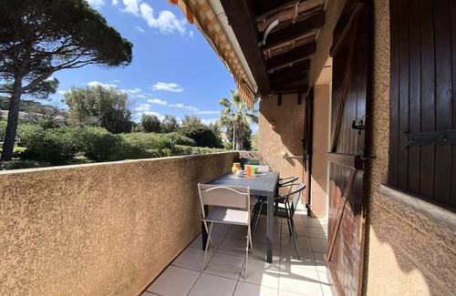 Sainte-Maxime Apartamento | Residence Soleil D Or Ii - 2 Rooms for 5 People