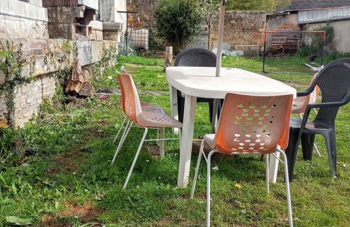 Cagny Casa | Homerez - Casa encantadora con jardín cerrado en Cagny