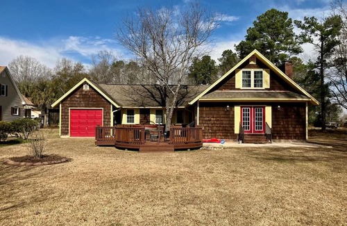 Summerton Casa | Sweet Marion - Dock + Boat Ramp + Spa + Lakefront