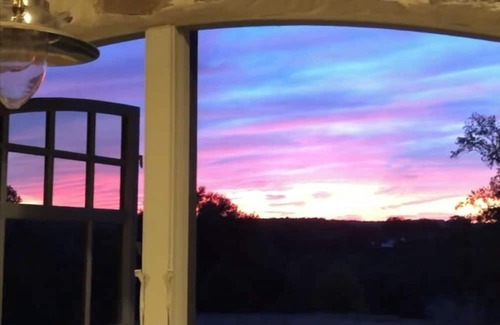 Griffin Casa | Unique experience at a secluded barn home on land with gorgeous sunset views.