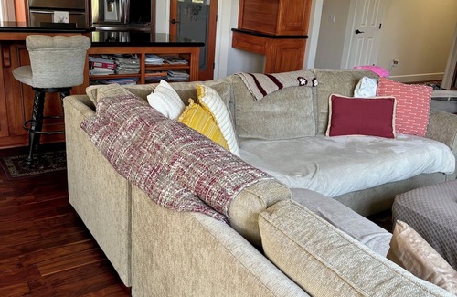 Santa Ynez Casa | 5-bedroom ranch house on 5 acres with Mountain views in adorable Santa Ynez