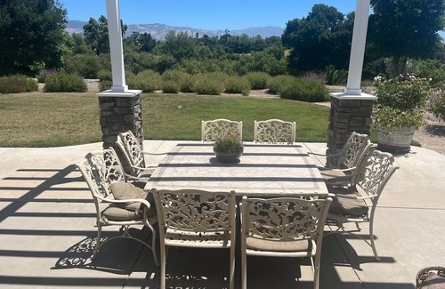 Santa Ynez Casa | 5-bedroom ranch house on 5 acres with Mountain views in adorable Santa Ynez