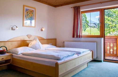 Schladming Otro | Dreibettzimmer mit ÜF, Kurzaufenthalt - Pension Brandstätterhof