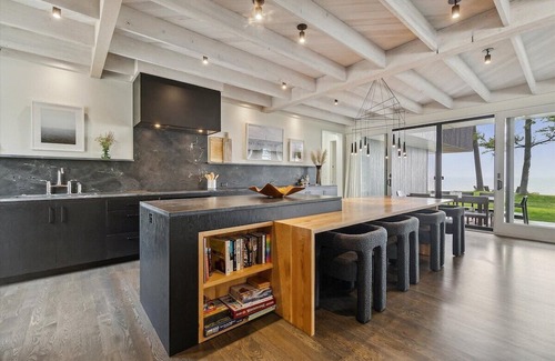 Algoma Casa | Clay Banks Lakehouse · Door County Lake House 50 min from Lambeau Field
