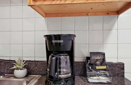 Evanston Apartamento | Tranquil 3BR/2BA Escape in Ideal Location