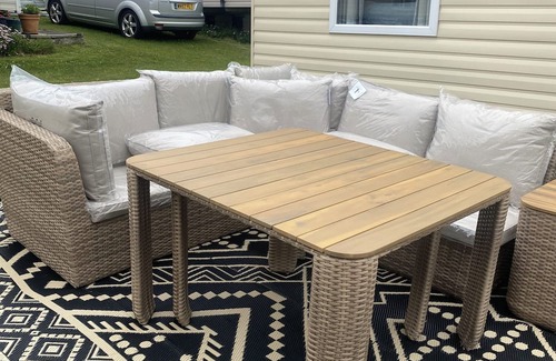Padstow Casa | Cosy caravan by the sea—your perfect escape on Cornwall’s north coast.