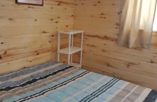 Fillmore Cabina | Cozy pet and family friendly cabin in Fillmore