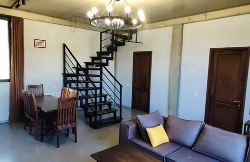 Mtskheta Casa | Spacious 4-bedroom house in charming Mukhatgverdi with WiFi