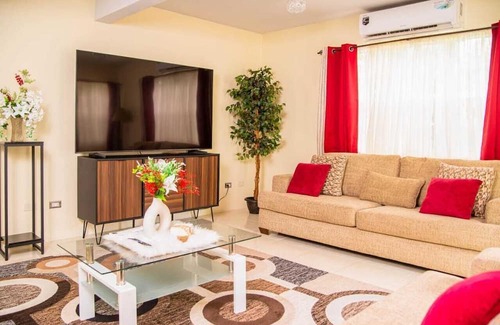 Buckleys Village Apartamento | Docs Paradise Red Apartment