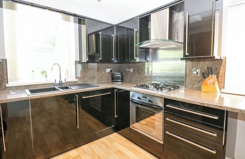 Whitehaven Cabaña | FLAT 2, OMEGA COURT, pet friendly in Whitehaven