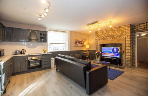 Ballsbridge Apartamento | Ballsbridge 3 Bedroom Apartment With Parking