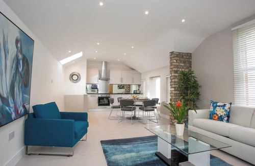 Ballsbridge Apartamento | 3 Bedroom Apartment In the heart of Dublin 4
