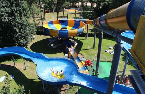 Bosschenhoofd Casa | Bosschenhoofd 2-Unit Retreat | Perfect Family Stay Near Trails & Water Park