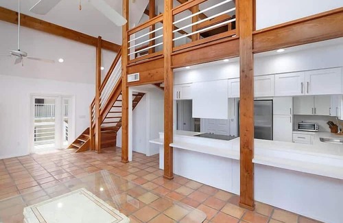 Key Largo Casa | Large Ocean Front, Loft House with 3 beds, 2 baths in Key Largo with Boat Dock