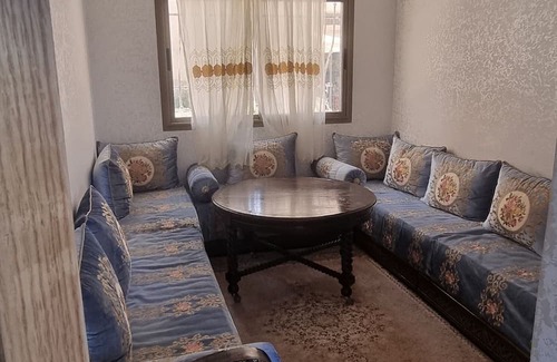 Bouznika Apartamento | Charming 2-bedroom apartment in delightful Bouznika with WiFi