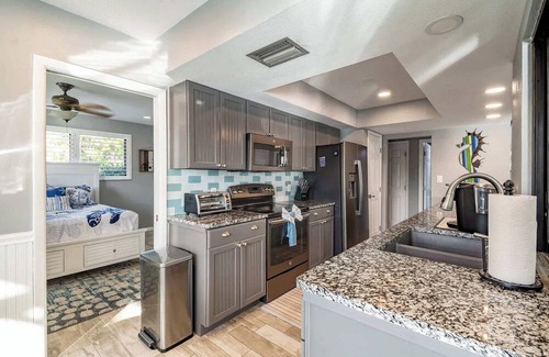 Burnt Store Isles Casa | Punta Gorda Paradise 3BR with Water Views & P