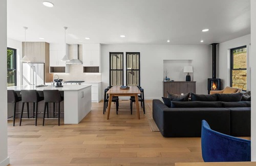 Bozeman Condominio | Bridger Basecamp located at Bridger Bowl with direct access to Crosscut!