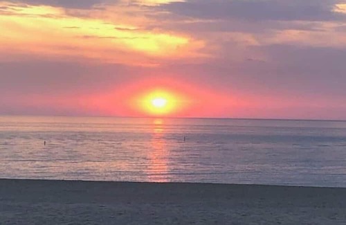 Grand Bend Cabina | Cozy Cabin #9, one block to beach