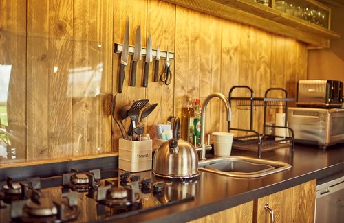 Glastonbury Cabina | Pippin, set in a peaceful orchard just ten minutes from Glastonbury