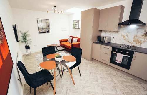 Barrow-on-Trent Apartamento | Hen & Chickens Luxury Apt Free Parking | By DerBnB