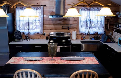 Smallwood Cabina | Peaceful 3-Bedroom Cabin in Smallwood, NY – Family-Friendly, Nature Escape