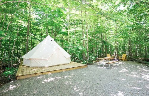 Miller Lake Casa | Boho Glamping near Tobermory
