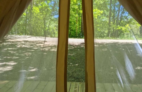 Miller Lake Casa | Boho Glamping near Tobermory