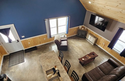 Owls Head Cabina | Private 2-bedroom cabin with WiFi in Owls Head