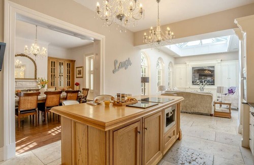 Beamish Casa | Osborne Villa - Four Bedroom House, Sleeps 8