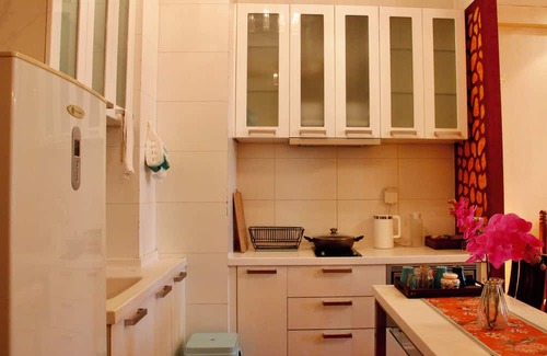 Beijing Central Business District Apartamento | Beijing CBD area luxurious four-person room with two queen-size beds