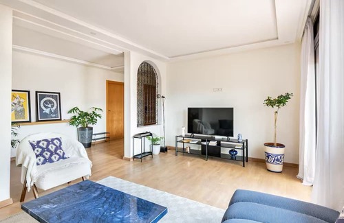 Agdal Apartamento | Sunny 3 BR in the heart of Agdal - Huge terrace