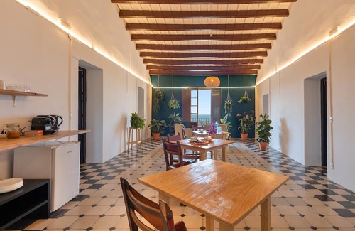 Tordera Apartamento | Room 'Habitacion 2' with Sea View, Shared Terrace and Wi-Fi