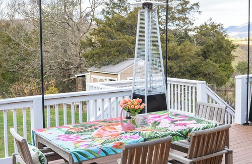 Blacksburg Casa | 5BR Blacksburg Escape – Disconnect from the Noise, Reconnect with Nature