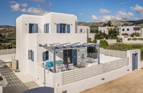 Aliki Casa | 3-bedroom house in marvelous Paros with AC, WiFi