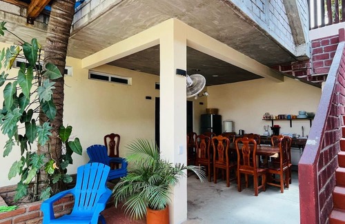 Brisas de Zicatela Casa | casa Marias/ ubicada en playa La Punta de Zicatela. menos de 5 minutos del mar